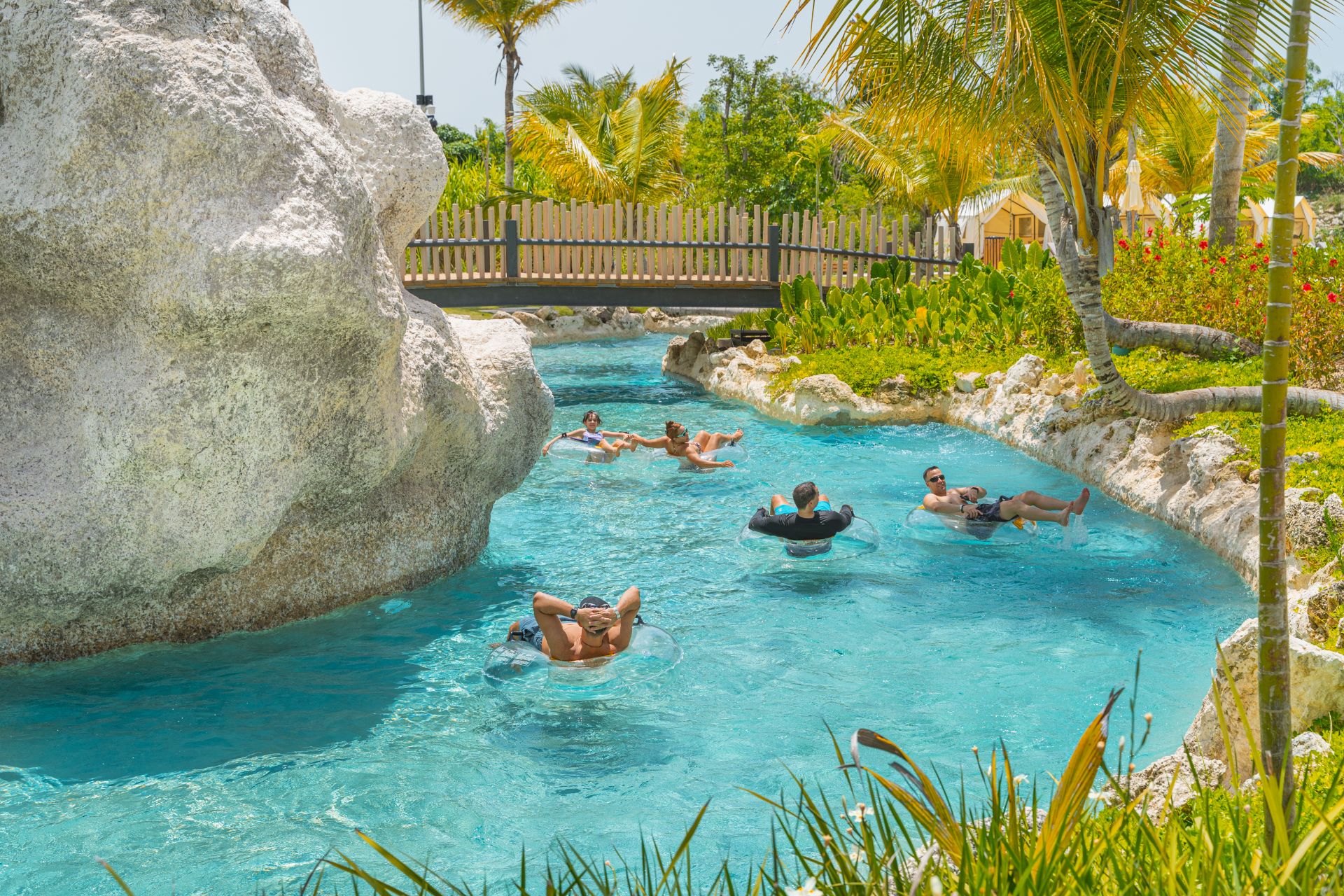 Mat racing multi-lane water slides competition